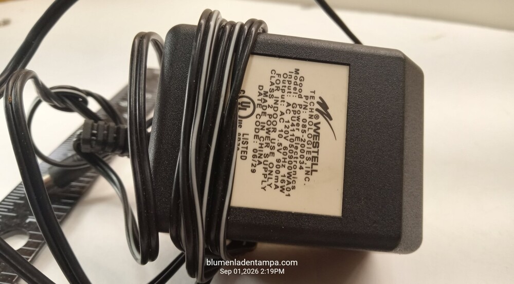 Westell 085-200034 AC Power Adapter GPU411050900WA01 10.5V 900mA